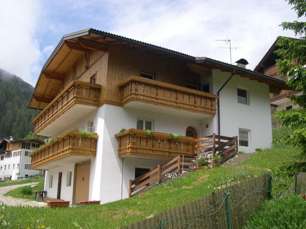 Cesa Chri E Sofi Campitello di Fassa